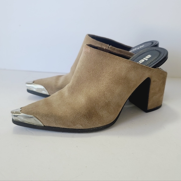 Alexander Wang Su Calf Taupe Suede Pointed Toe Mule with Silver Cap Heel Size 36 - Picture 2 of 8